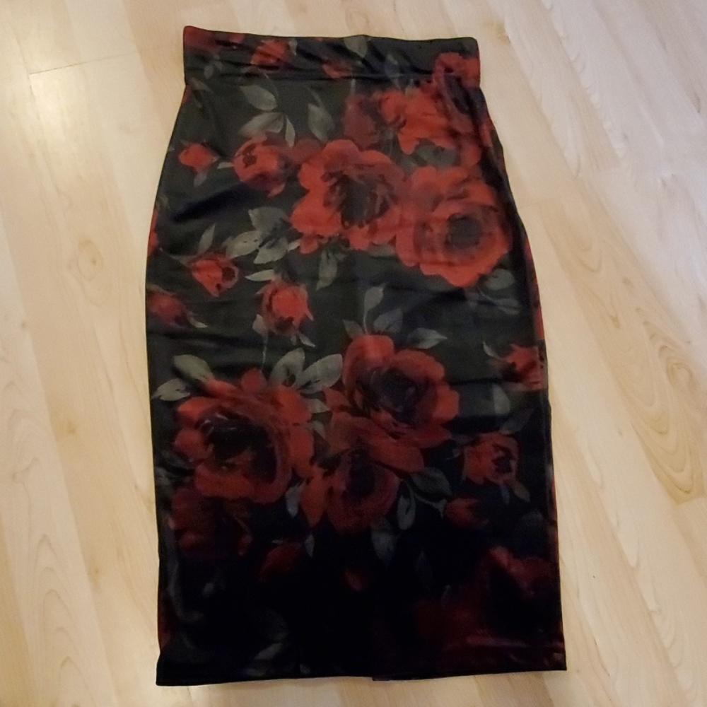 Gorgeous Cotton Candy Velvet Floral Print Midi